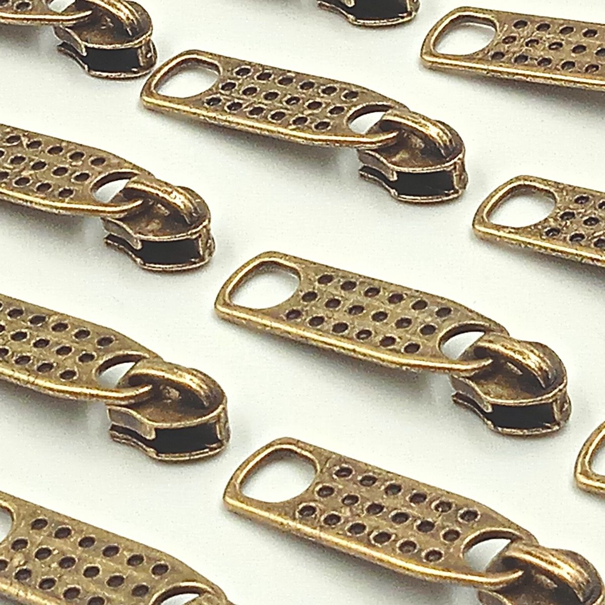 Cursor Retangular Vazado Nº 5 - 100 Und - Ouro Velho