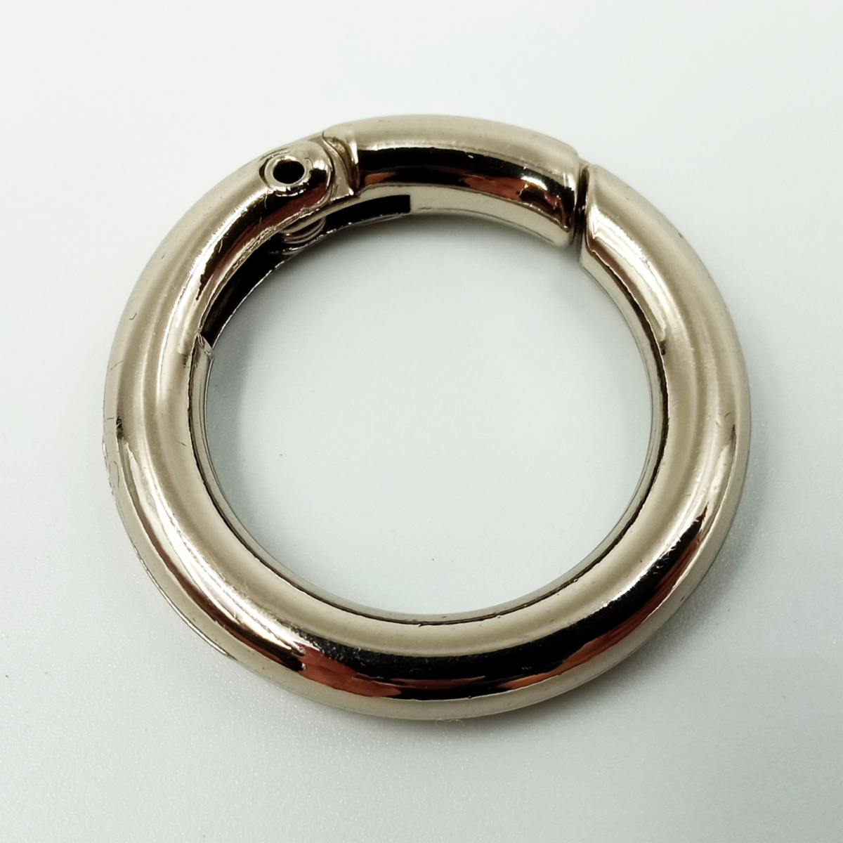 Argola Articulada 22,5 X 5mm 1 Und